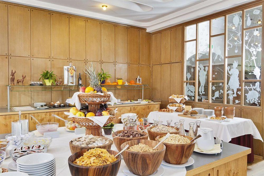 אוטובוירן Akzent Brauerei Hotel Hirsch מראה חיצוני תמונה