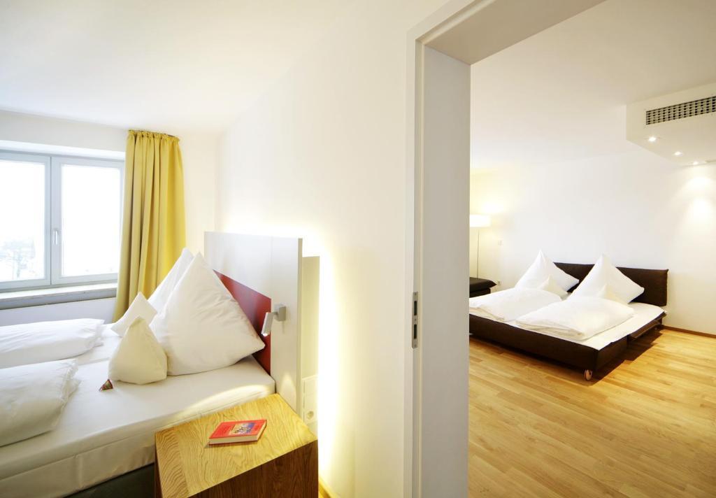 אוטובוירן Akzent Brauerei Hotel Hirsch חדר תמונה